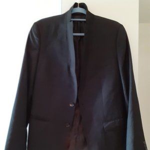 ZARA MAN SUIT medium